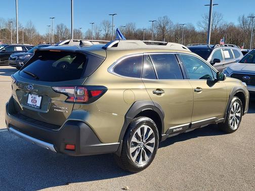 2025 Subaru Outback Touring XT