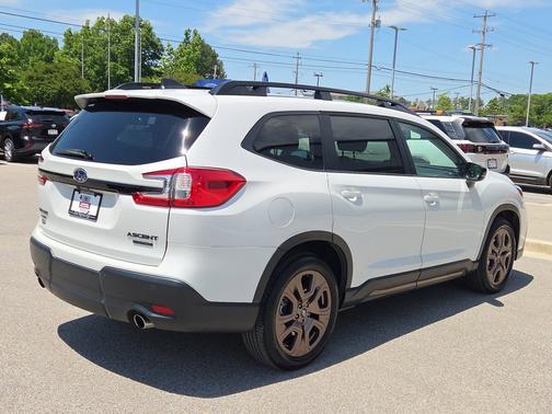 Crystal White Pearl 2025 Subaru Ascent Limited Bronze Edition