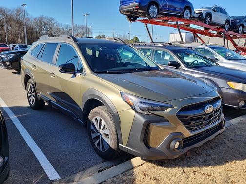 2025 Subaru Outback Premium