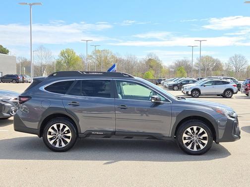 2025 Subaru Outback Limited XT