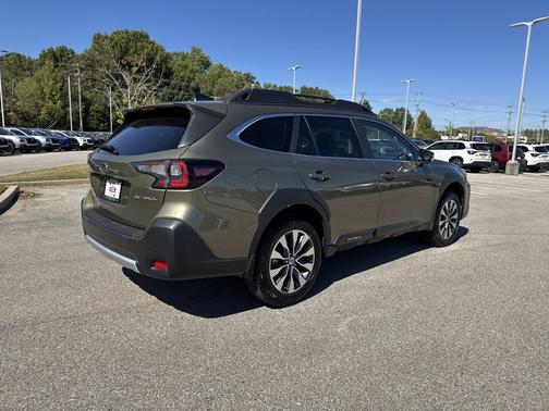 Autumn Green Metallic 2024 Subaru Outback Limited