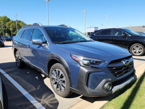 2023 Subaru Outback Touring