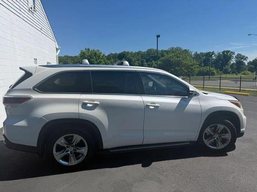 Blizzard Pearl 2015 Toyota Highlander Limited Platinum
