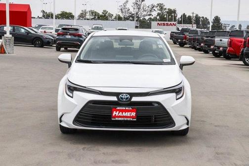 Ice 2024 Toyota Corolla Hybrid LE