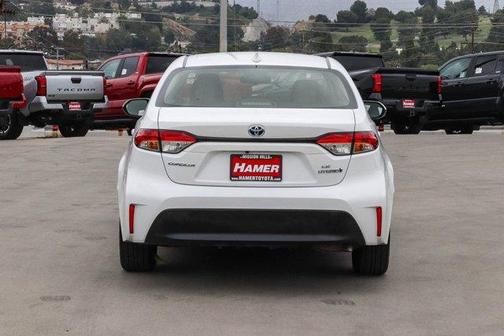 Ice 2024 Toyota Corolla Hybrid LE
