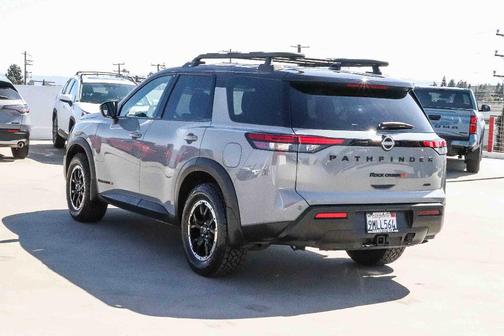 2t Gry Blk Roof 2024 Nissan Pathfinder Rock Creek