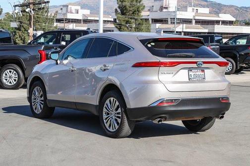 Titanium Glow 2023 Toyota Venza Limited