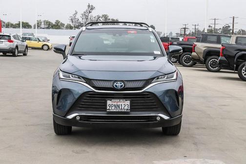 Coastal Gray 2024 Toyota Venza XLE