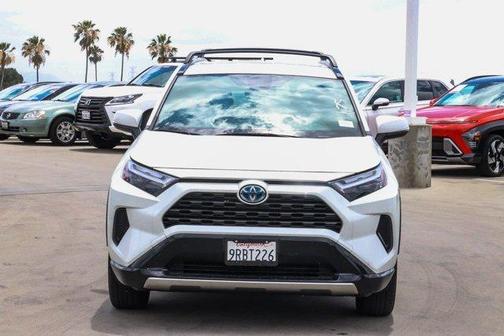 Pearl 2024 Toyota RAV4 Hybrid SE