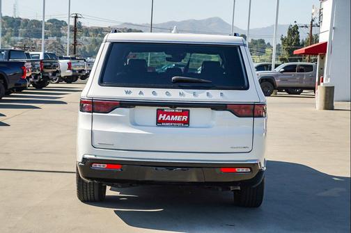 Bright White Clearcoat 2023 Jeep Wagoneer L Series II 4x4