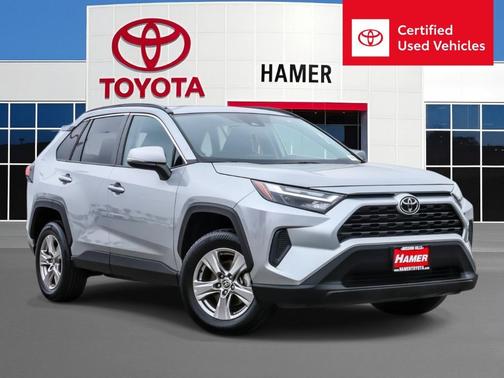 Silver Sky Metallic 2022 Toyota RAV4 XLE