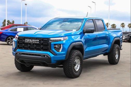 Dynamic Blue Metallic 2023 GMC Canyon Elevation