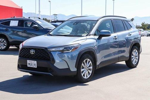 CELESTITE 2022 Toyota Corolla Cross LE