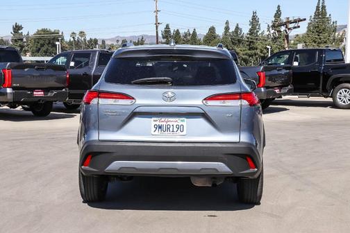 CELESTITE 2022 Toyota Corolla Cross LE