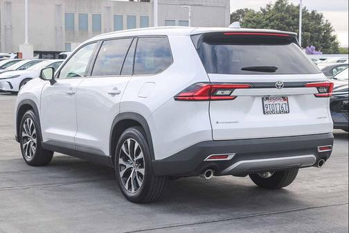 Wind Chill Pearl 2025 Toyota Grand Highlander Hybrid Limited MAX