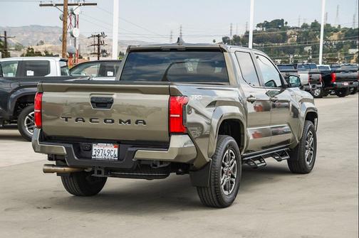 Bronze Oxide 2024 Toyota Tacoma TRD Sport