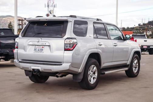 Classic Silver Metallic 2023 Toyota 4Runner SR5