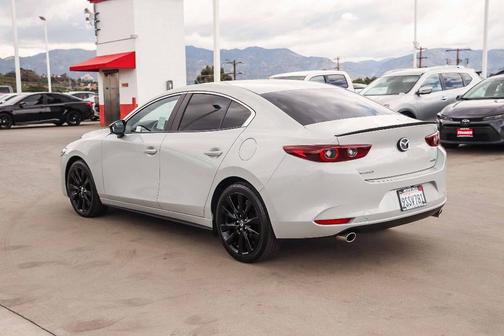 Ceramic Metallic 2025 Mazda Mazda3 FWD w/Select Package