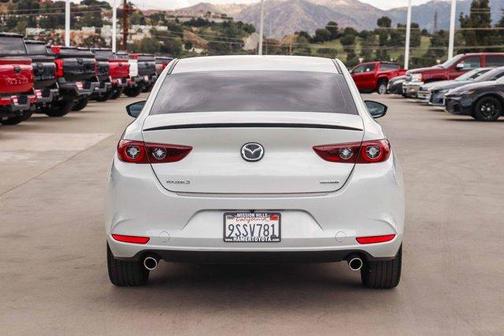 Ceramic Metallic 2025 Mazda Mazda3 FWD w/Select Package