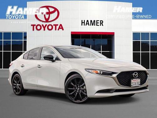 Ceramic Metallic 2025 Mazda Mazda3 FWD w/Select Package