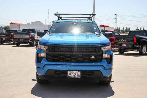 Glacier Blue Metallic 2023 Chevrolet Silverado 1500 Custom