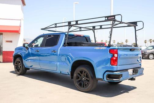 Glacier Blue Metallic 2023 Chevrolet Silverado 1500 Custom