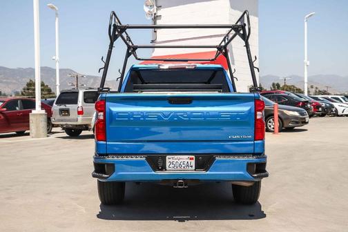 Glacier Blue Metallic 2023 Chevrolet Silverado 1500 Custom
