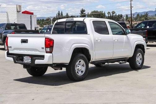 Ice 2023 Toyota Tacoma SR