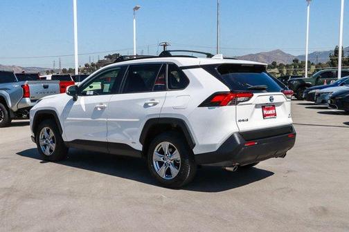 Ice 2023 Toyota RAV4 Hybrid LE