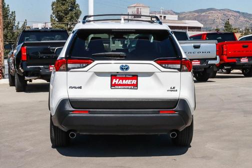 Ice 2023 Toyota RAV4 Hybrid LE