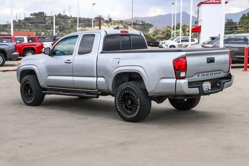 Silver Sky Metallic 2019 Toyota Tacoma SR
