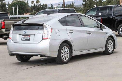 Classic Silver Metallic 2012 Toyota Prius Plug-in Base