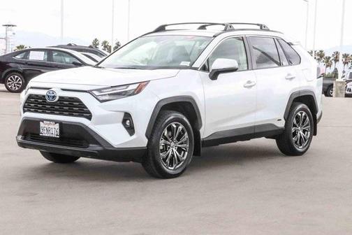 Wind Chill Pearl 2023 Toyota RAV4 Hybrid XLE Premium