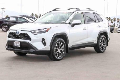 Wind Chill Pearl 2023 Toyota RAV4 Hybrid XLE Premium