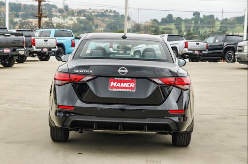 Super Black 2025 Nissan Sentra SV