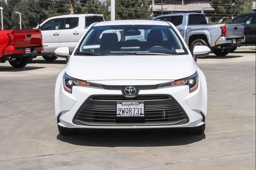Ice Cap 2026 Toyota Corolla LE