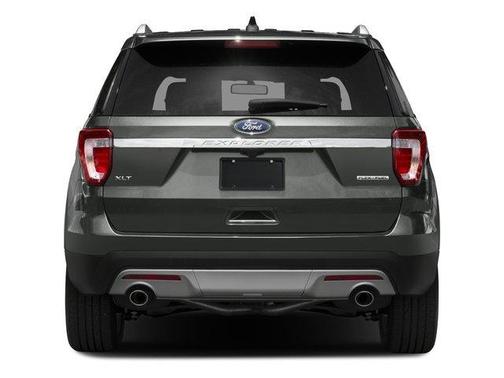 Oxford White 2017 Ford Explorer XLT