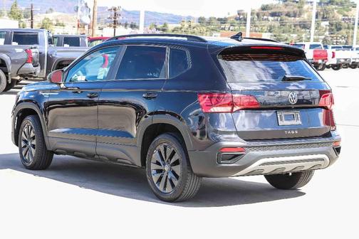 Deep Black Pearl Effect 2023 Volkswagen Taos 1.5T S