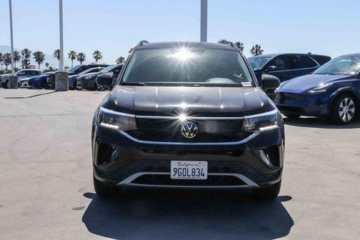 Deep Black Pearl Effect 2023 Volkswagen Taos 1.5T S
