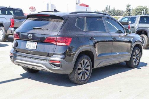 Deep Black Pearl Effect 2023 Volkswagen Taos 1.5T S