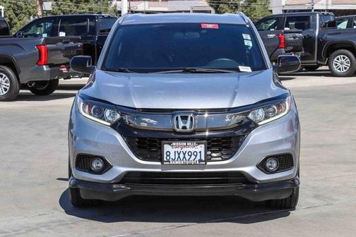 Lunar Silver Metallic 2019 Honda HR-V Sport