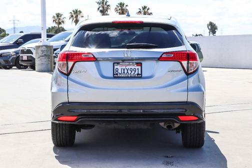 Lunar Silver Metallic 2019 Honda HR-V Sport