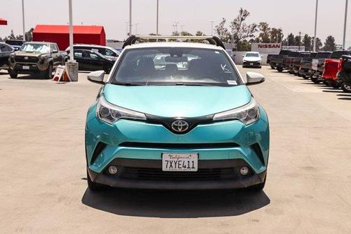 Iceberg / Radiant Green Mica 2018 Toyota C-HR XLE Premium