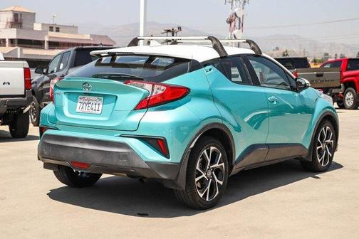 Iceberg / Radiant Green Mica 2018 Toyota C-HR XLE Premium
