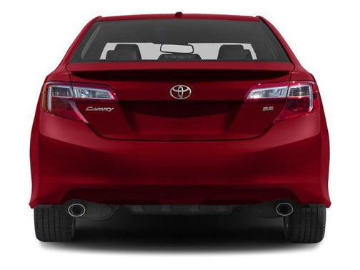 Super White 2013 Toyota Camry SE