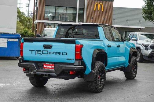 Wave 2026 Toyota Tacoma Hybrid TRD Pro