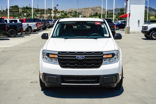 Oxford White 2022 Ford Maverick XL
