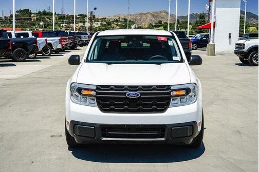 Oxford White 2022 Ford Maverick XL
