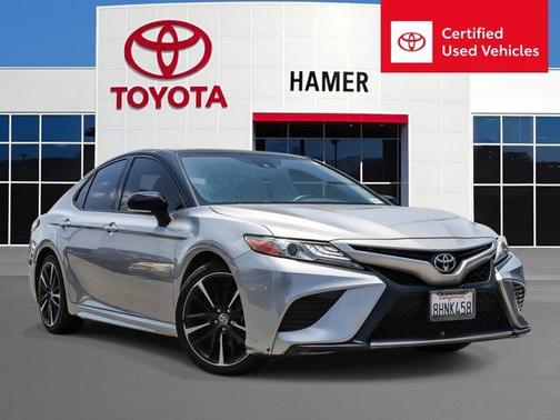 Midnight Black Metallic 2019 Toyota Camry XSE