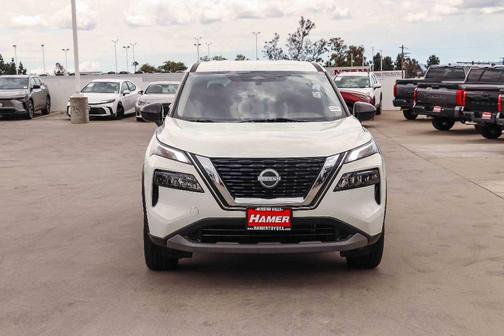 Glacier White 2023 Nissan Rogue S